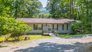 Little Orleans Campground Cabins1